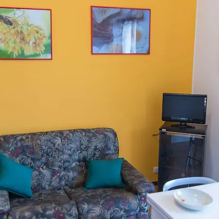 Luminoso Bilocale Apartment Alessandria Exterior photo